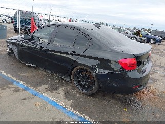 2017 Bmw 3 Series, VIN WBA8E1G36HNU18939. Фото 3 з 6 з аукціону IAAI. Каталог авто зі США OpenDataCar.