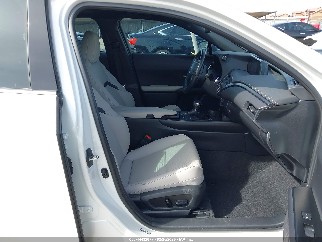 2022 Lexus UX 200, VIN JTHP3JBH3N2055230. Фото 5 з 6 з аукціону IAAI. Каталог авто зі США OpenDataCar.