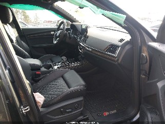 2024 Audi SQ5, VIN WA1B4AFY5R2046371. Фото 5 из 6 с аукциона IAAI. Каталог авто из США OpenDataCar.