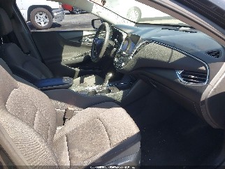 2020 Chevrolet Malibu, VIN 1G1ZD5ST4LF109832. Фото 5 з 6 з аукціону IAAI. Каталог авто зі США OpenDataCar.