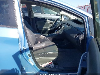 2012 Toyota Prius Plug-In, VIN JTDKN3DPXC3007544. Фото 5 з 6 з аукціону IAAI. Каталог авто зі США OpenDataCar.