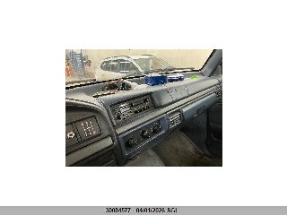 1993 Ford F-150 Lightning, VIN 2FTEF14N6PCB32828. Фото 5 из 5 с аукциона IAAI. Каталог авто из США OpenDataCar.