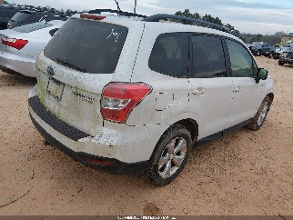 2015 Subaru Forester, VIN JF2SJADC0FH597372. Фото 4 з 6 з аукціону IAAI. Каталог авто зі США OpenDataCar.