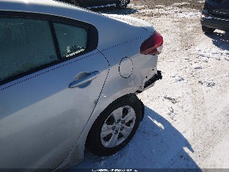 2017 Kia Forte, VIN 3KPFK4A74HE087864. Фото 6 з 6 з аукціону IAAI. Каталог авто зі США OpenDataCar.