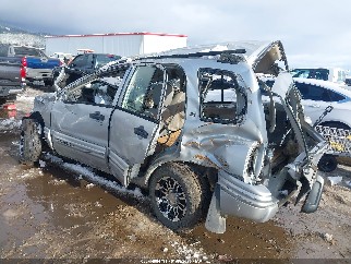 2001 Chevrolet Tracker, VIN 2CNBJ634216920126. Фото 3 из 6 с аукциона IAAI. Каталог авто из США OpenDataCar.