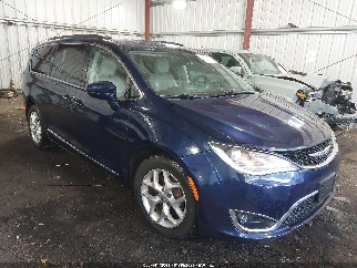 2017 Chrysler Pacifica, VIN 2C4RC1BG3HR610765. Фото 1 з 6 з аукціону IAAI. Каталог авто зі США OpenDataCar.
