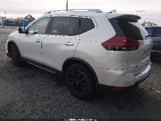 2019 Nissan Rogue, VIN 5N1AT2MT1KC715555. Фото 3 з 6 з аукціону IAAI. Каталог авто зі США OpenDataCar.