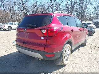 2019 Ford Escape, VIN 1FMCU0HDXKUA45818. Фото 4 з 6 з аукціону IAAI. Каталог авто зі США OpenDataCar.