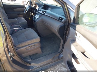 2016 Honda Odyssey, VIN 5FNRL5H38GB095140. Фото 5 з 6 з аукціону IAAI. Каталог авто зі США OpenDataCar.