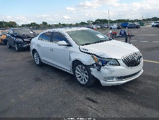 2015 Buick LaCrosse, VIN 1G4GB5G3XFF256699. Фото 1 з 6 з аукціону IAAI. Каталог авто зі США OpenDataCar.