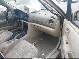 1998 Mazda 626, VIN 1YVGF22CXW5736434. Фото 5 з 6 з аукціону IAAI. Каталог авто зі США OpenDataCar.