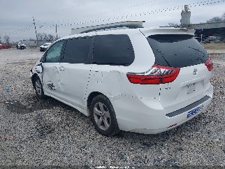 2020 Toyota Sienna, VIN 5TDKZ3DC7LS058323. Фото 3 з 6 з аукціону IAAI. Каталог авто зі США OpenDataCar.