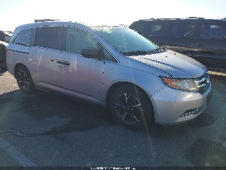2015 Honda Odyssey, VIN 5FNRL5H28FB029693. Фото 1 з 6 з аукціону IAAI. Каталог авто зі США OpenDataCar.