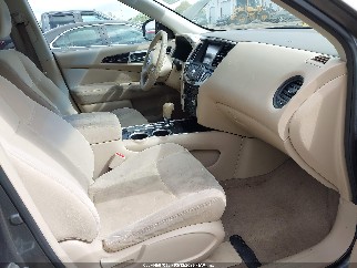 2015 Nissan Pathfinder, VIN 5N1AR2MN1FC708563. Zdjęcie 5 z 6 z aukcji IAAI. Katalog aut z USA OpenDataCar.