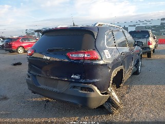 2014 Jeep Cherokee, VIN 1C4PJLCBXEW305455. Фото 4 з 6 з аукціону IAAI. Каталог авто зі США OpenDataCar.