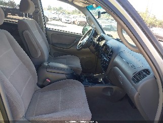 2002 Toyota Sequoia, VIN 5TDBT44A72S125216. Фото 5 з 6 з аукціону IAAI. Каталог авто зі США OpenDataCar.