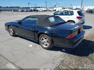 1991 Chevrolet Camaro, VIN 1G1FP33F2ML122217. Zdjęcie 3 z 6 z aukcji IAAI. Katalog aut z USA OpenDataCar.
