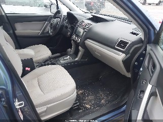 2016 Subaru Forester, VIN JF2SJAFC6GH509553. Фото 5 з 6 з аукціону IAAI. Каталог авто зі США OpenDataCar.