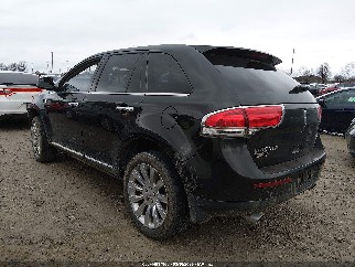 2011 Lincoln MKX, VIN 2LMDJ6JK4BBJ14344. Фото 3 з 6 з аукціону IAAI. Каталог авто зі США OpenDataCar.