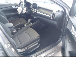 2024 Kia Forte, VIN 3KPF24AD5RE709671. Фото 5 з 6 з аукціону IAAI. Каталог авто зі США OpenDataCar.