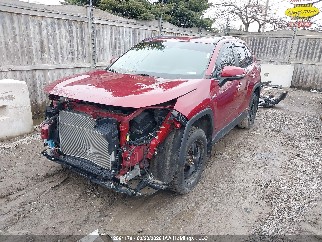 2021 Toyota RAV4, VIN 2T3DWRFV2MW115515. Фото 2 з 6 з аукціону IAAI. Каталог авто зі США OpenDataCar.