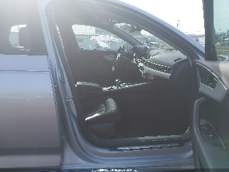 2017 Audi A4, VIN WAUDNAF4XHN044540. Фото 5 з 6 з аукціону IAAI. Каталог авто зі США OpenDataCar.