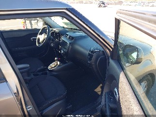 2018 Kia Soul, VIN KNDJP3A58J7609552. Фото 5 з 6 з аукціону IAAI. Каталог авто зі США OpenDataCar.