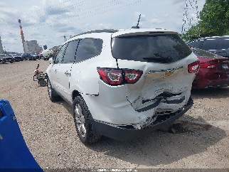 2017 Chevrolet Traverse, VIN 1GNKRGKD7HJ324356. Фото 3 з 6 з аукціону IAAI. Каталог авто зі США OpenDataCar.