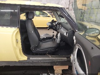 2005 Mini Cooper, VIN WMWRC33545TJ71991. Фото 5 з 6 з аукціону IAAI. Каталог авто зі США OpenDataCar.