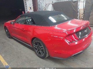 2021 Ford Mustang, VIN 1FATP8UHXM5123889. Фото 3 з 6 з аукціону IAAI. Каталог авто зі США OpenDataCar.
