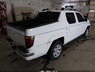 2006 Honda Ridgeline, VIN 2HJYK16596H512135. Фото 4 з 6 з аукціону IAAI. Каталог авто зі США OpenDataCar.