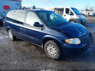 2006 Chrysler Town & Country, VIN 2A4GP44R16R707806. Zdjęcie 1 z 6 z aukcji IAAI. Katalog aut z USA OpenDataCar.
