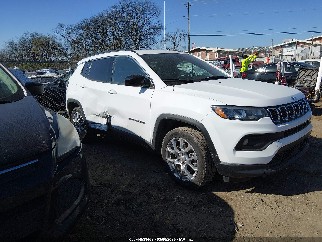 2024 Jeep Compass, VIN 3C4NJDFN6RT101833. Фото 1 из 6 с аукциона IAAI. Каталог авто из США OpenDataCar.