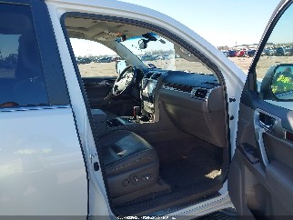 2018 Lexus GX 460, VIN JTJBM7FXXJ5201707. Фото 5 з 6 з аукціону IAAI. Каталог авто зі США OpenDataCar.