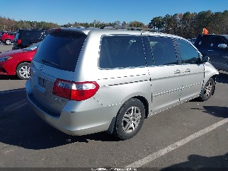2005 Honda Odyssey, VIN 5FNRL38655B036820. Zdjęcie 4 z 6 z aukcji IAAI. Katalog aut z USA OpenDataCar.