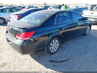 2005 Toyota Avalon, VIN 4T1BK36B05U049854. Фото 4 з 6 з аукціону IAAI. Каталог авто зі США OpenDataCar.