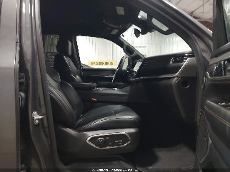 2024 Jeep Wagoneer, VIN 1C4SJSBPXRS117033. Фото 5 з 6 з аукціону IAAI. Каталог авто зі США OpenDataCar.