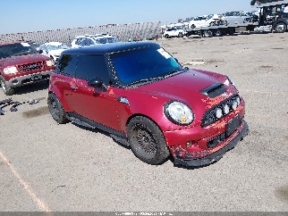 2012 Mini Cooper, VIN WMWSV3C5XCTY26812. Фото 1 из 6 с аукциона IAAI. Каталог авто из США OpenDataCar.