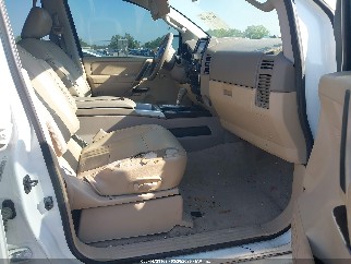 2014 Nissan Titan, VIN 1N6BA0EC3EN503652. Photo 5 of 6 from IAAI auction. OpenDataCar US salvage catalog.