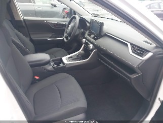 2021 Toyota RAV4, VIN 2T3F1RFVXMW170284. Фото 5 з 6 з аукціону IAAI. Каталог авто зі США OpenDataCar.