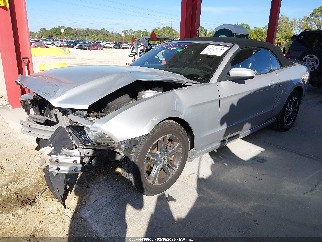 2013 Ford Mustang, VIN 1ZVBP8EM8D5243821. Фото 2 з 6 з аукціону IAAI. Каталог авто зі США OpenDataCar.