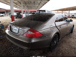 2006 Mercedes-benz CLS-Class, VIN WDDDJ75X16A012549. Фото 4 з 6 з аукціону IAAI. Каталог авто зі США OpenDataCar.