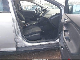 2017 Ford Focus, VIN 1FADP3K26HL227450. Photo 5 of 6 from IAAI auction. OpenDataCar US salvage catalog.