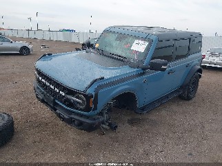 2023 Ford Bronco, VIN 1FMEE5DP3PLC12701. Фото 2 з 6 з аукціону IAAI. Каталог авто зі США OpenDataCar.