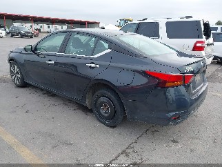 2021 Nissan Altima, VIN 1N4BL4DV8MN330190. Фото 3 з 6 з аукціону IAAI. Каталог авто зі США OpenDataCar.