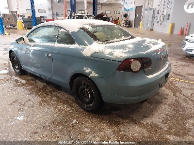 2010 Volkswagen Eos, VIN WVWHA7AH7AV010543. Фото 3 з 6 з аукціону IAAI. Каталог авто зі США OpenDataCar.