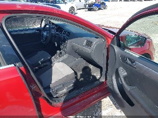 2017 Volkswagen Jetta, VIN 3VW2B7AJ3HM261521. Фото 5 з 6 з аукціону IAAI. Каталог авто зі США OpenDataCar.