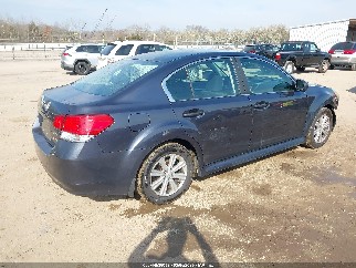 2010 Subaru Legacy, VIN 4S3BMBC68A3229972. Фото 4 из 6 с аукциона IAAI. Каталог авто из США OpenDataCar.
