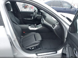 2021 Bmw 3 Series, VIN WBA5R7C0XMFK87119. Фото 5 з 6 з аукціону IAAI. Каталог авто зі США OpenDataCar.