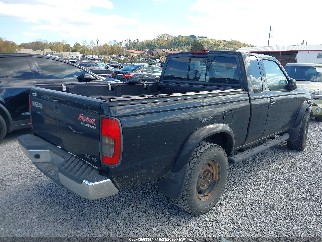 2000 Nissan Frontier, VIN 1N6ED26T8YC307768. Фото 4 з 6 з аукціону IAAI. Каталог авто зі США OpenDataCar.